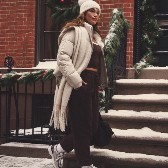 cinched sweatpant - Picture 8 of 12